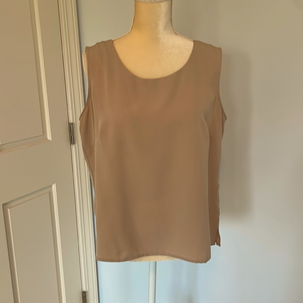Notations Large Sleeveless Blouse